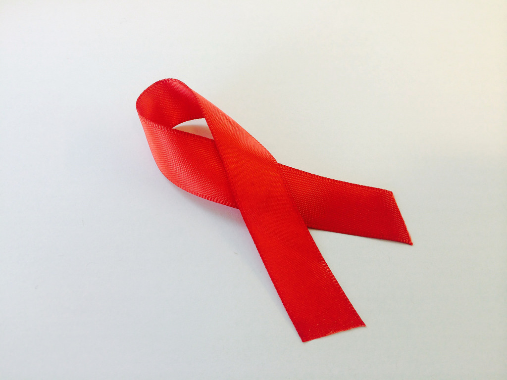 UW Health addresses new challenges with HIV/AIDS through community conversation
